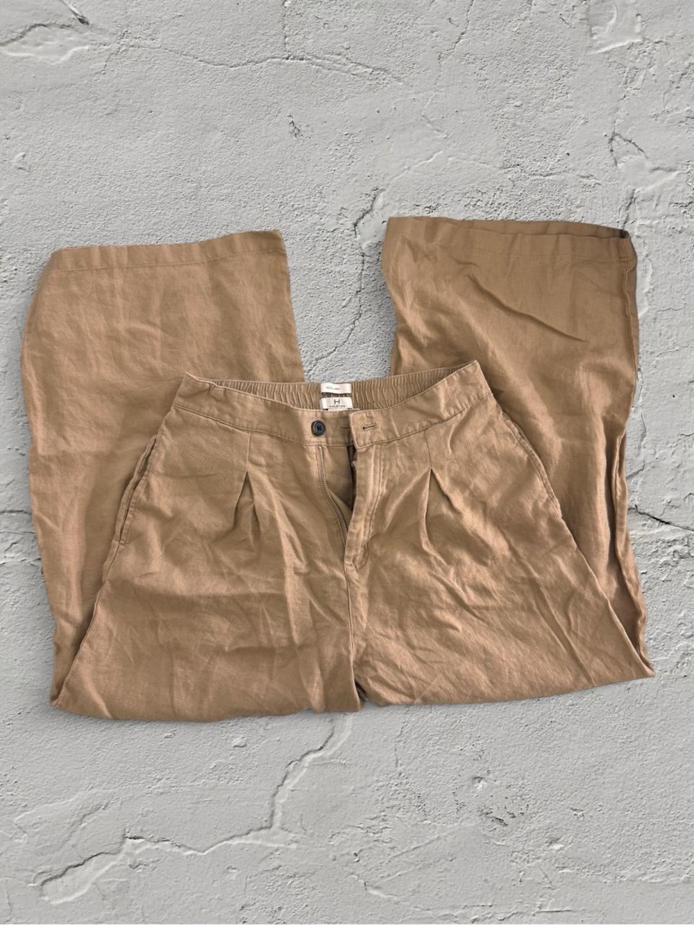 H by Halston Wide Leg Pants in Tan